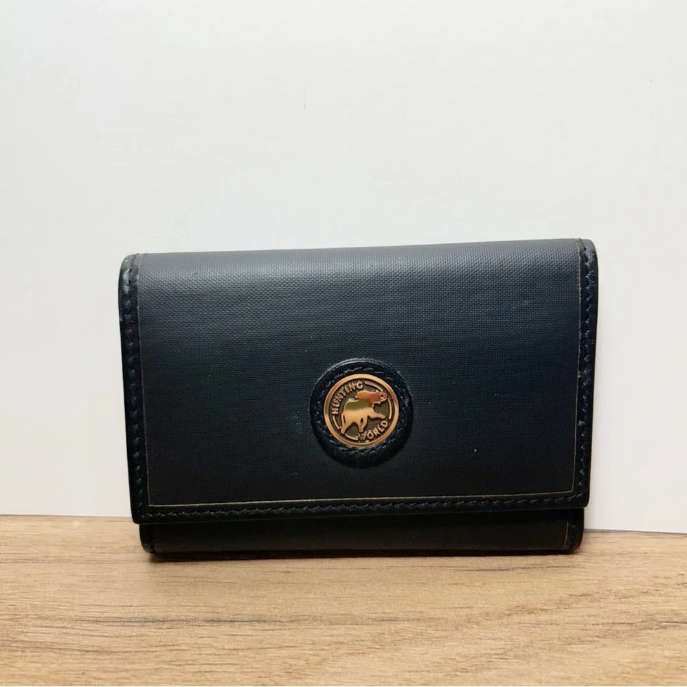 Hunting World Tri-fold Key Case Holder, Durable Small Black Nylon Wallet, EUC